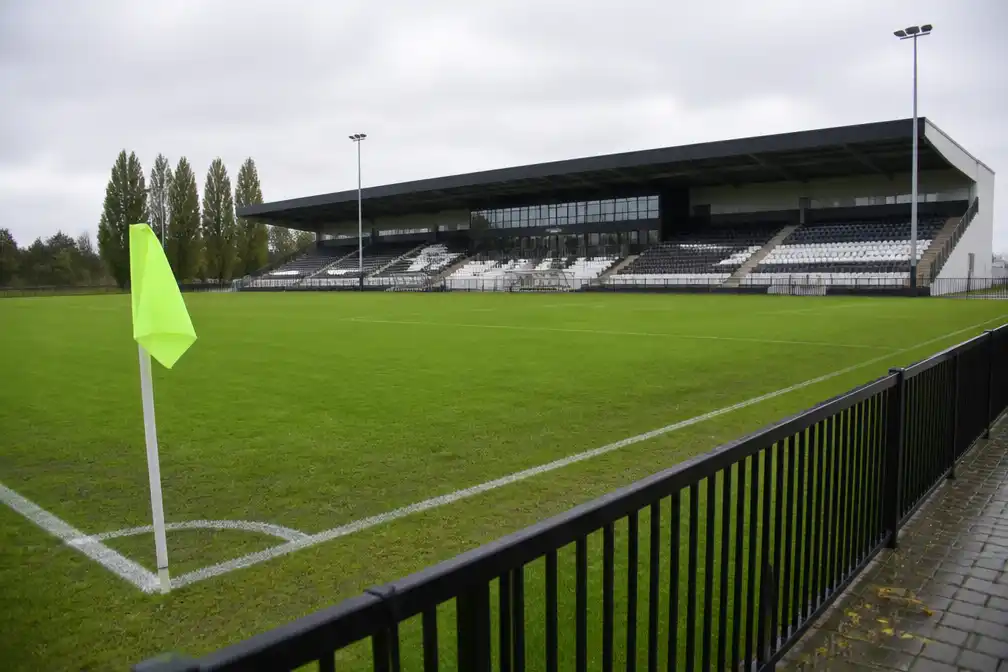 KV Diksmuide-Oostende ontslaat bestuurslid na beschuldigingen van seksueel misbruik