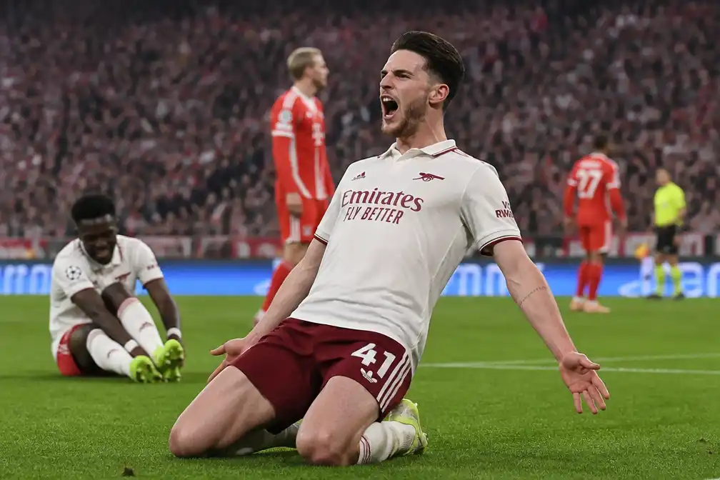 Rice scoort late gelijkmaker, Arsenal speelt gelijk bij Bayern München