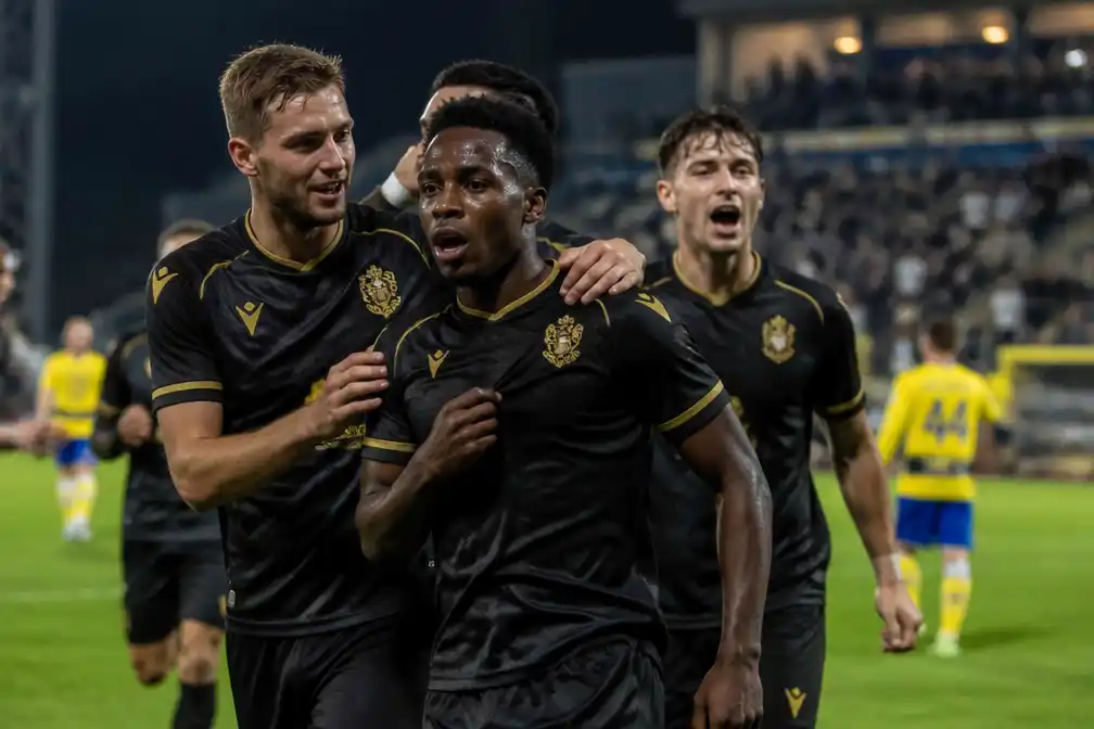 Invaller Lokesa brengt SK Beveren op 3-2 bij Westerlo