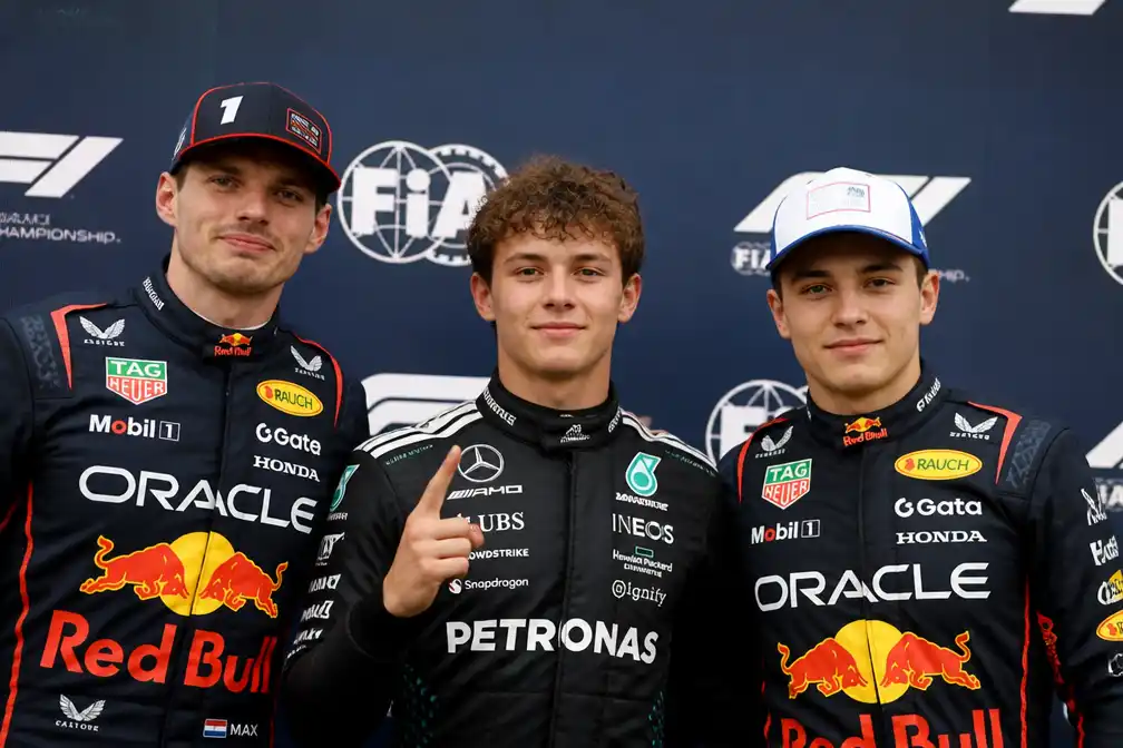Antonelli pakt pole in Austin, Verstappen start naast hem op eerste rij