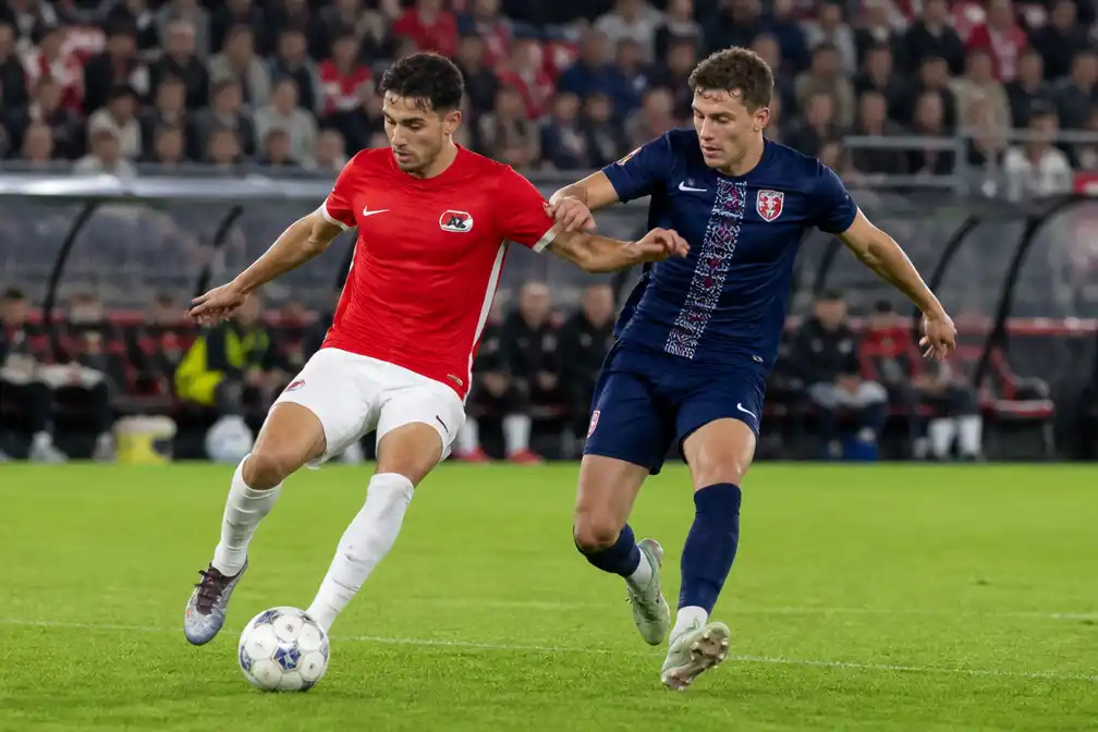 AZ ontvangt FC Twente in eredivisie na Europese overwinningen