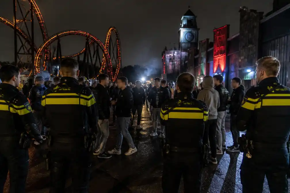 Vechtpartijen bij Fright Nights in Walibi Holland, politie herstelt orde