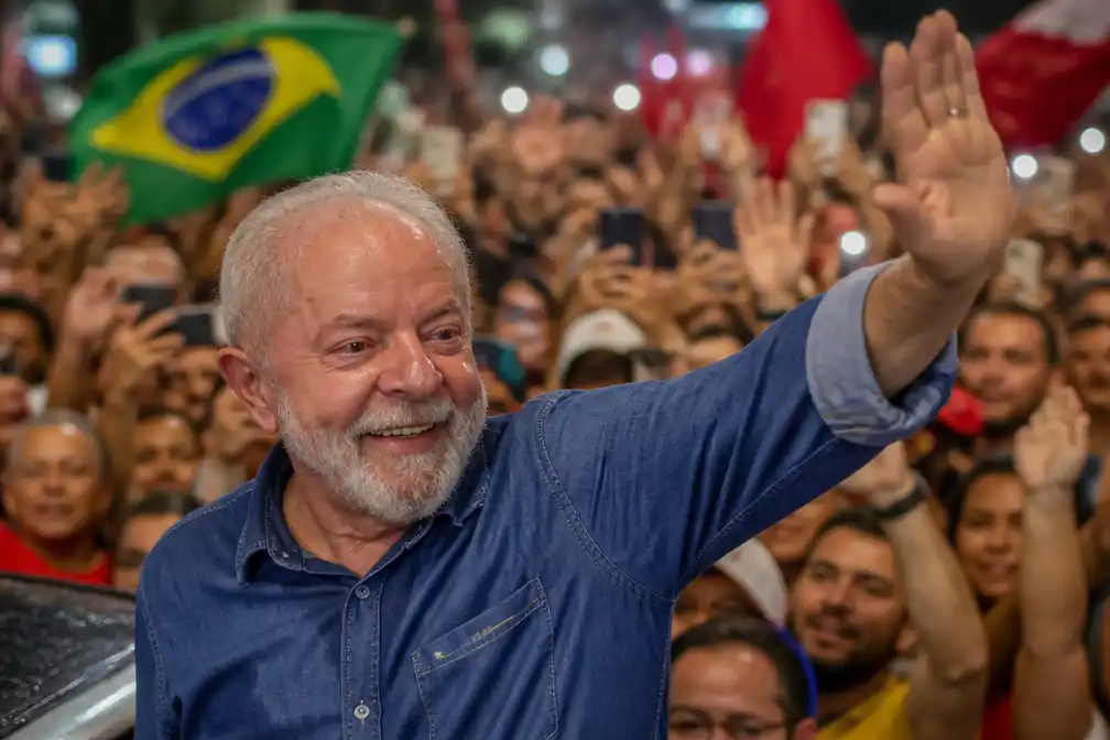 Lula herkozen tot president van Brazilië, Flávio Bolsonaro erkent nederlaag niet