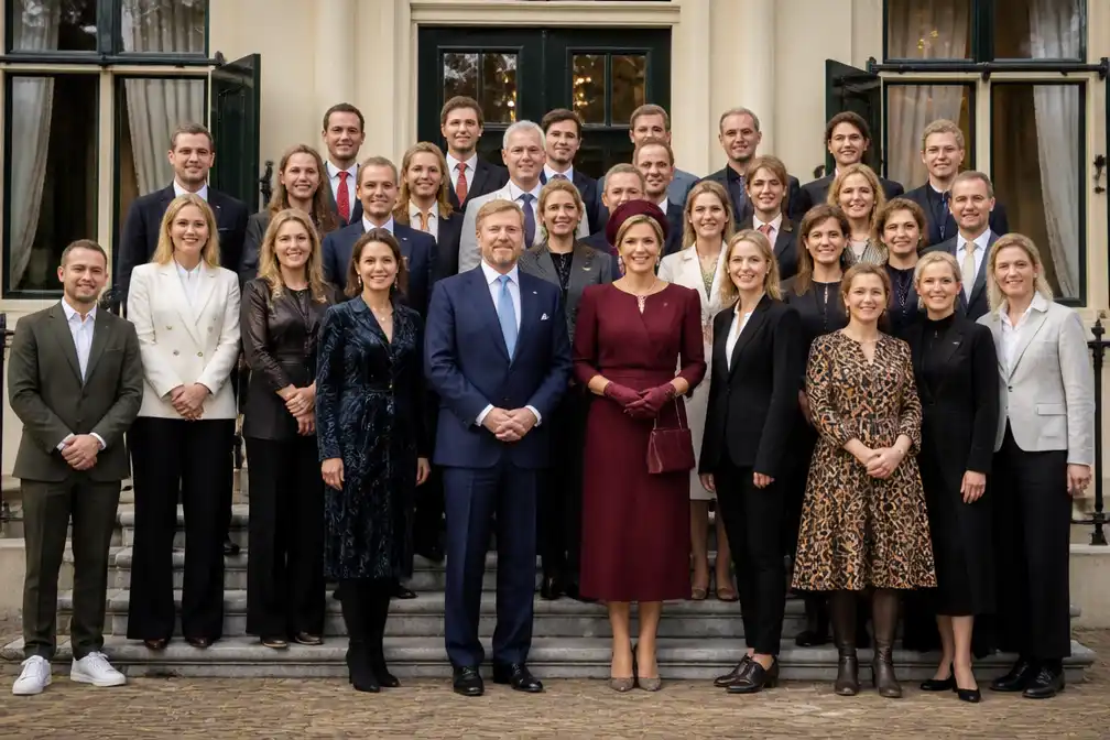 Suzan & Freek te gast bij uitblinkerslunch van koningspaar in Paleis Noordeinde