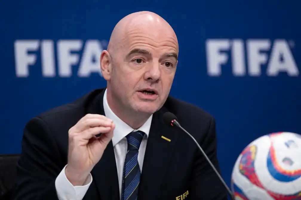 Infantino weer op pole position voor herverkiezing bij FIFA na jaar van kritiek