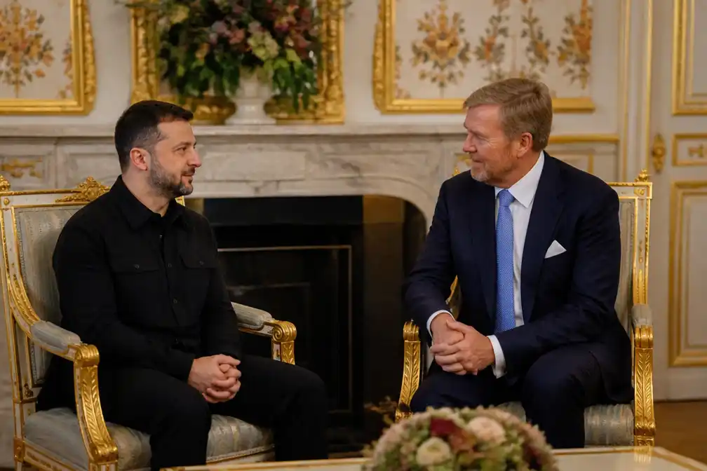 Koning Willem-Alexander ontvangt Zelensky op Paleis Huis ten Bosch