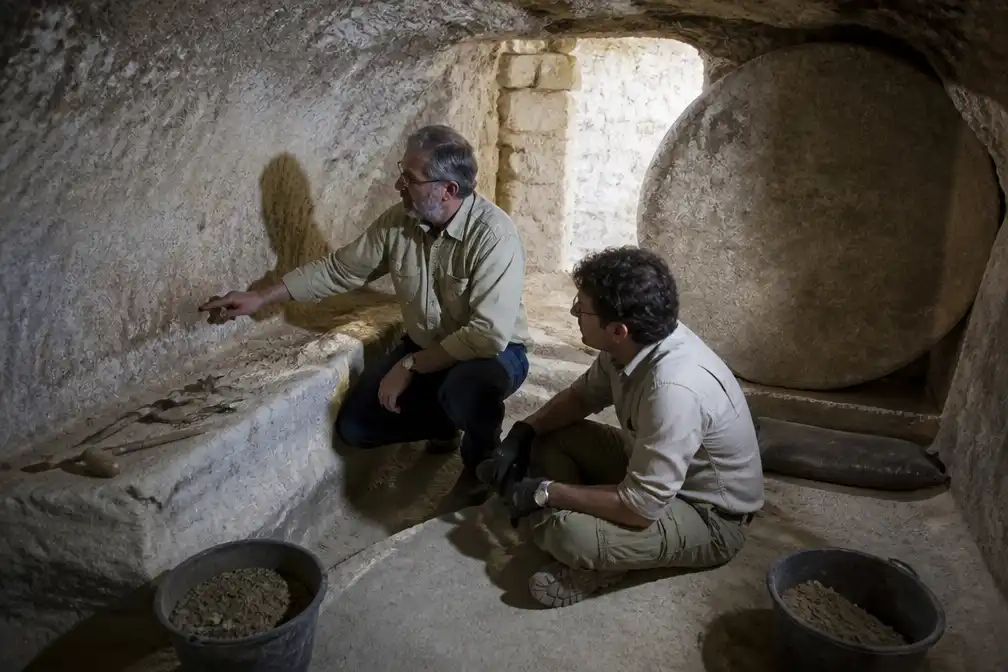 Italiaanse archeologen claimen sporen van Jezus' graf in Jeruzalem