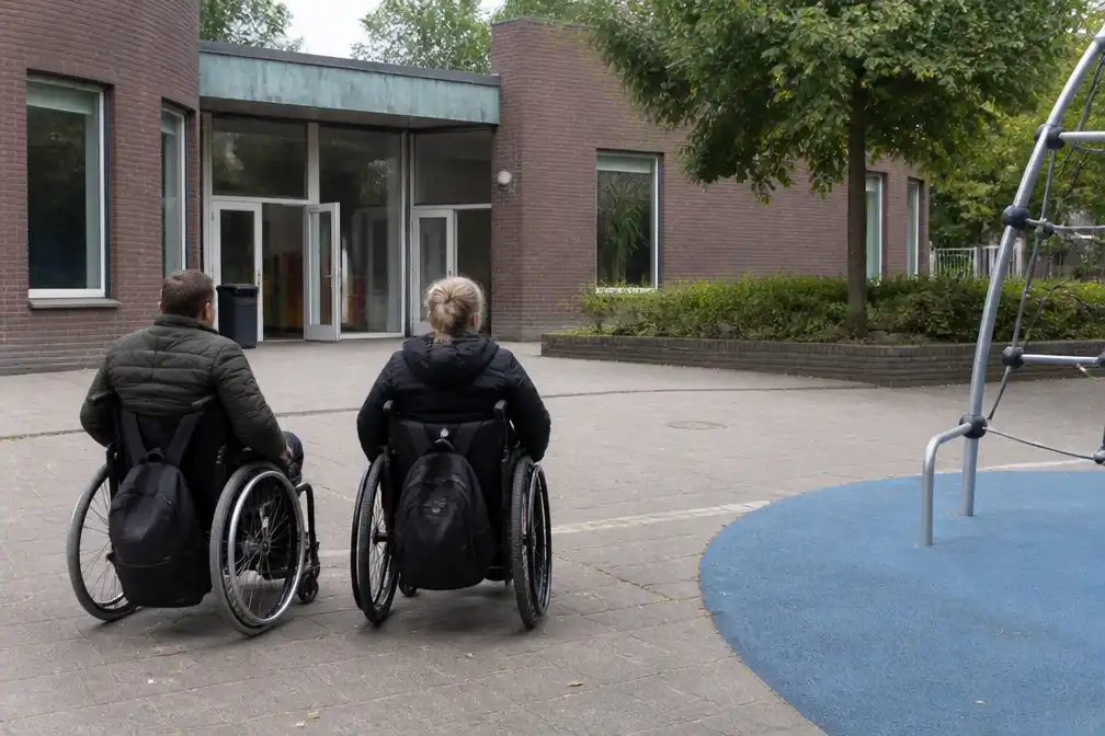 Nijmeegse basisschool de Oversteek stopt met Kinderstralen na rel om rolstoelouders