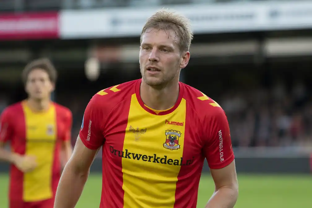 Donny van Iperen krijgt ruim 1 miljoen euro van Moldavische club, vier jaar na botsing