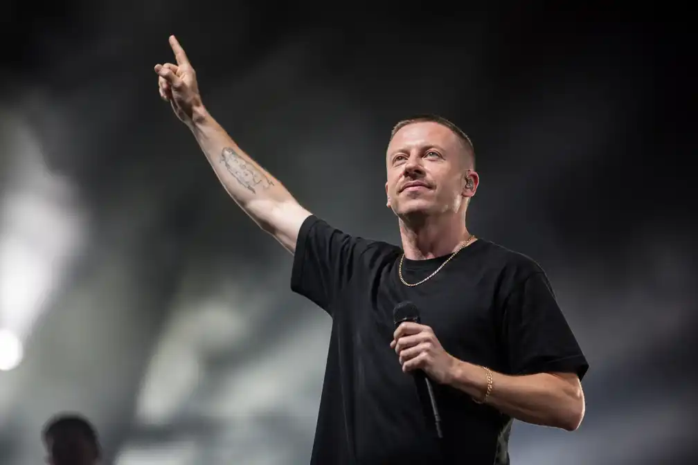 Macklemore dankbaar na eerste Free Palestine-concert in Dublin