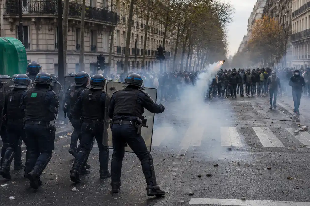 Rellen in Parijs en Marseille na protestmarsen in heel Frankrijk