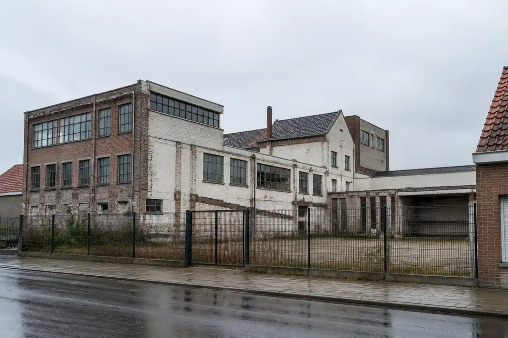 Eeklo keurt woonproject op site oude koekjesfabriek Lilan goed na dertig jaar