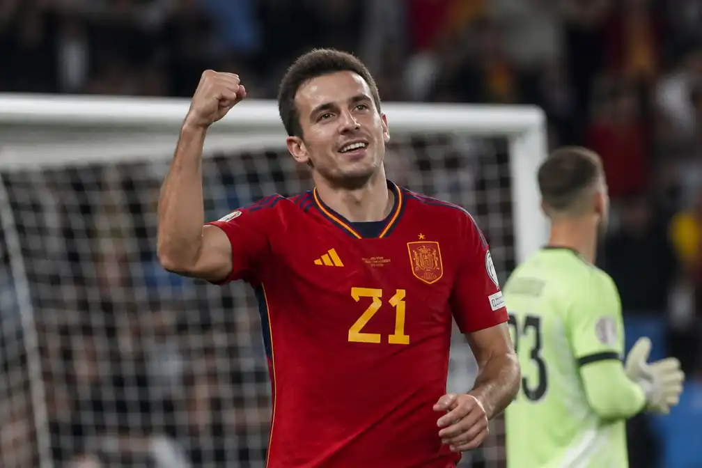 Spanje verslaat Oostenrijk met 3-0 en bereikt achtste finales WK