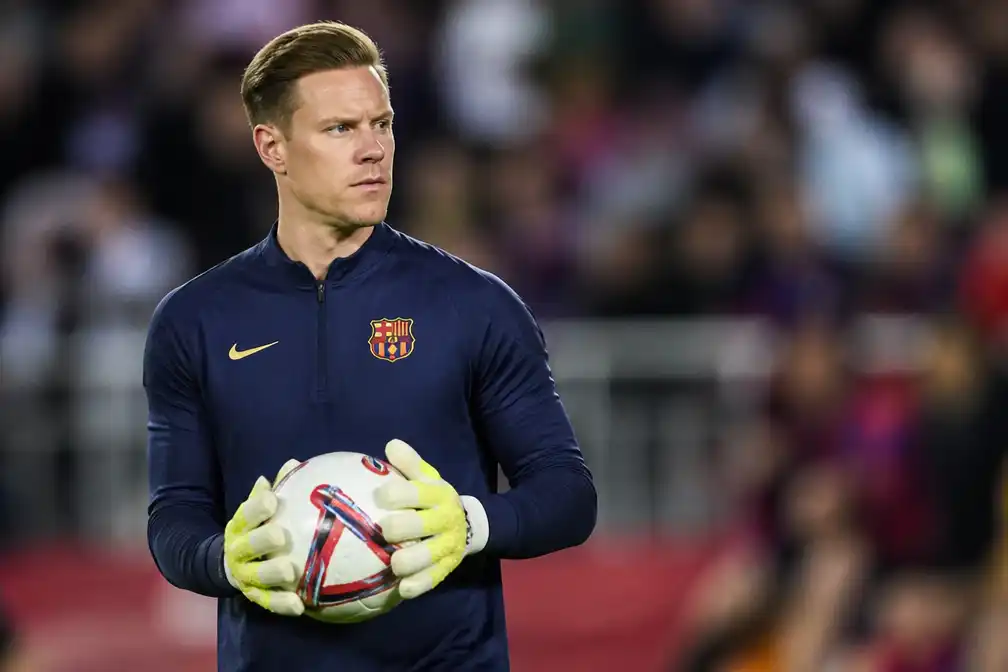 Ajax huurt Marc-André ter Stegen van Barcelona