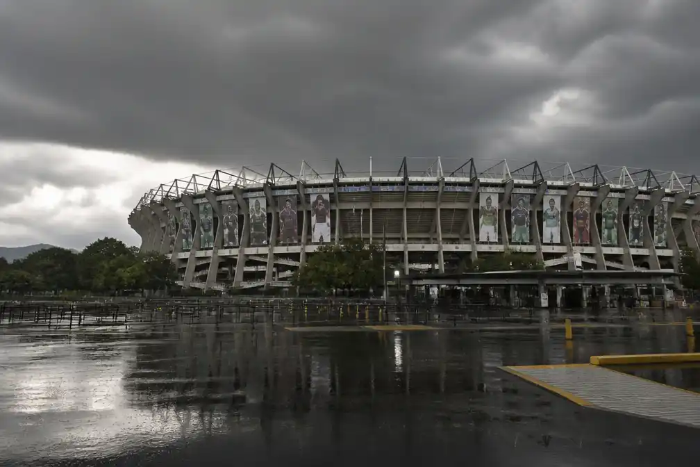 Engeland-Mexico op WK mogelijk vervroegd vanwege stormdreiging