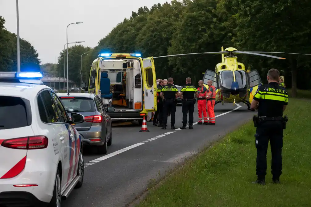 Politie schiet vluchtende verdachte neer op Aalsdijk in Rotterdam