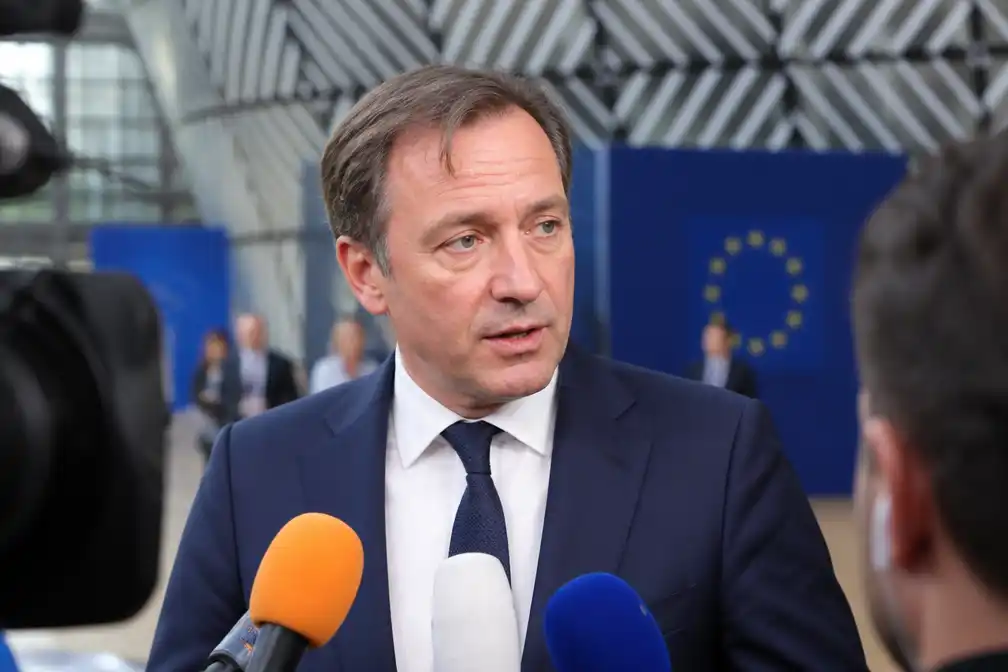 Nederlandse minister dringt aan op snel 21e EU-sanctiepakket tegen Rusland