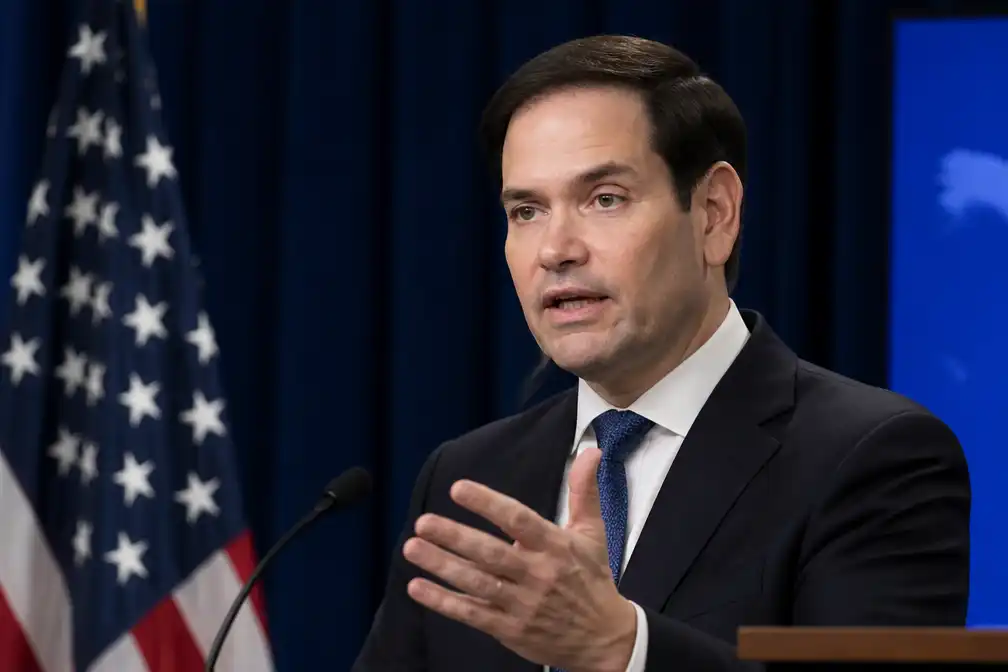 Amerikaanse minister Rubio kondigt campagne aan tegen ICC in Den Haag
