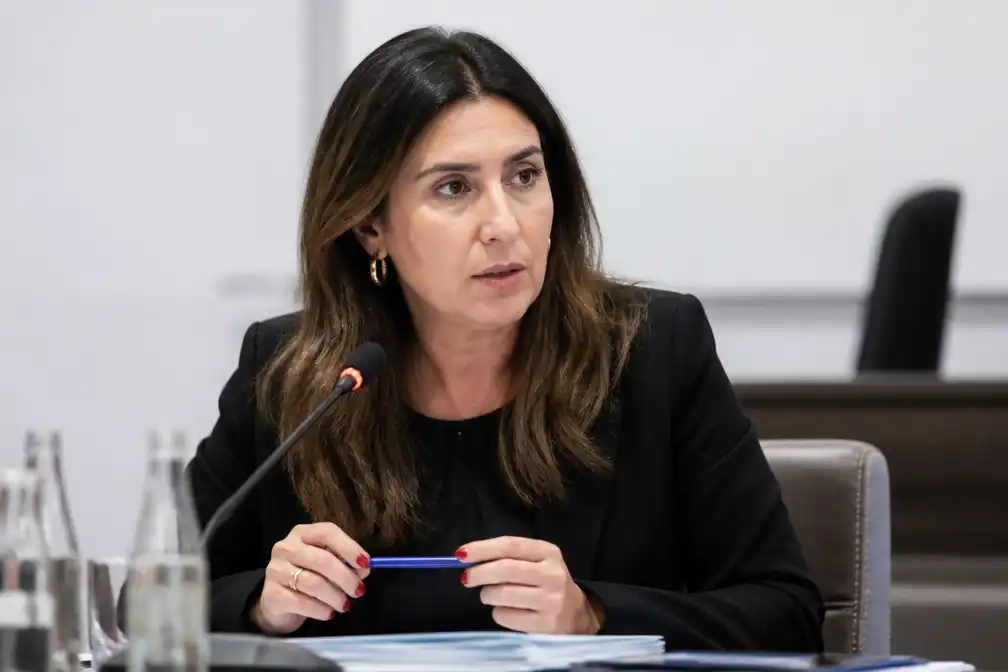 Demir fluit 'wereldvreemde' VDAB-instructie om enkel nieuwe werkzoekenden door te verwijzen terug