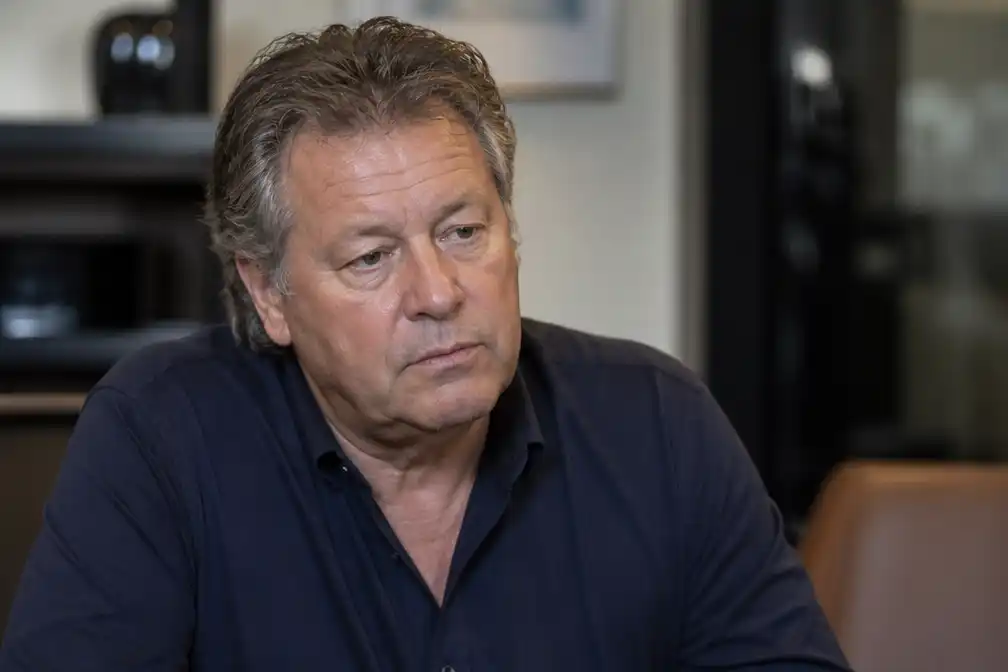 Hennie van der Most vraagt faillissement aan van zijn holding