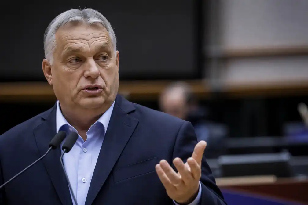 Orbán beschuldigt nieuwe Hongaarse regering van tirannie