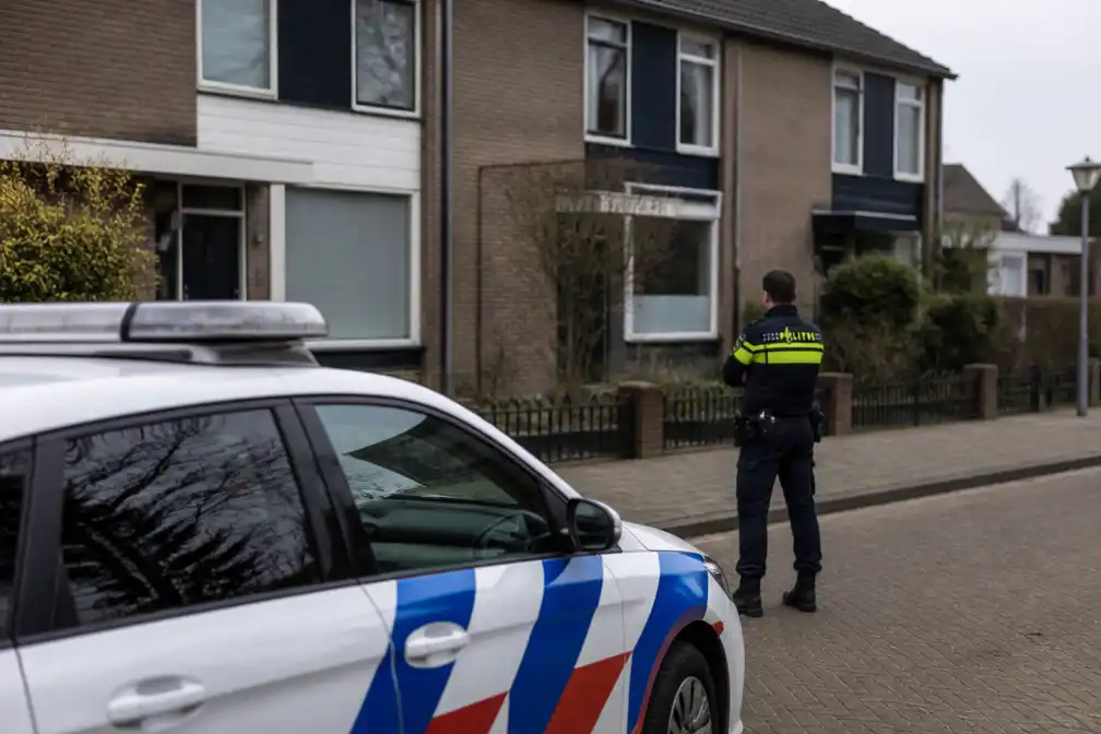 Extra surveillance in Engelen en Bokhoven na anti-asielteksten op woningen
