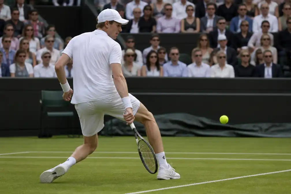 Van de Zandschulp verslaat Wendelken op Queen's na spectaculaire lob tussen de benen