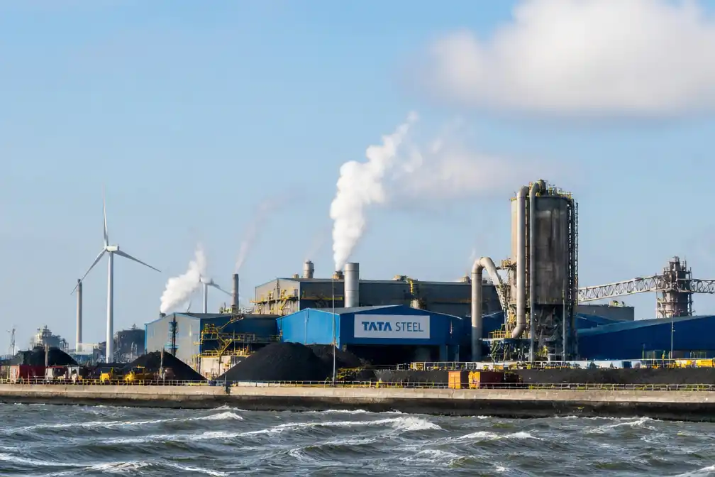 Tata Steel bestudeert investeringsplan IJmuiden; chroom-6-installatie mag weer testen